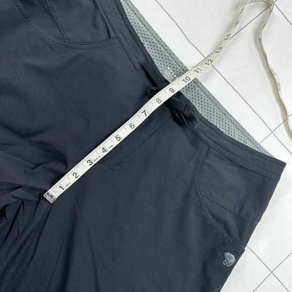 Mountain Hardwear Pants Womens 12 Black Convertible Nylon Hiking Gorpcore Camp - Picture 10 of 13